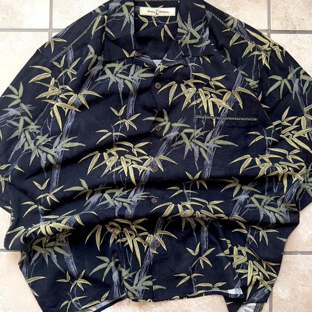 Tommy Bahama Button Up Silk Dress Shirt - Size L
